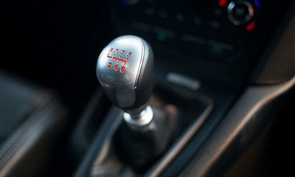 Why Do Serious Drivers Prefer Manual Transmissions?