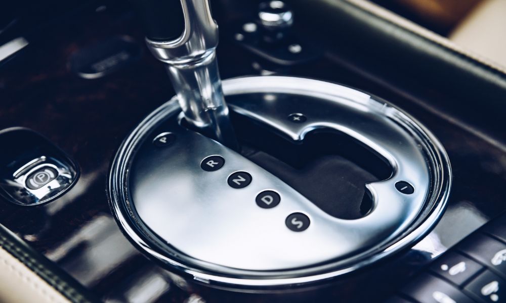 Everything You Need To Know About a Transmission Fluid Flush