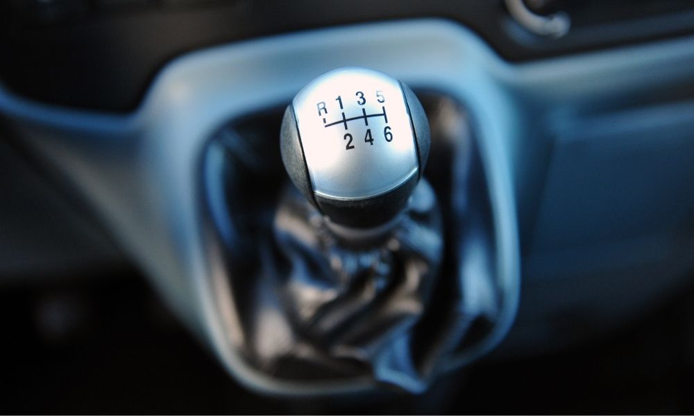 Causes of a Hard-To-Shift Manual Transmission